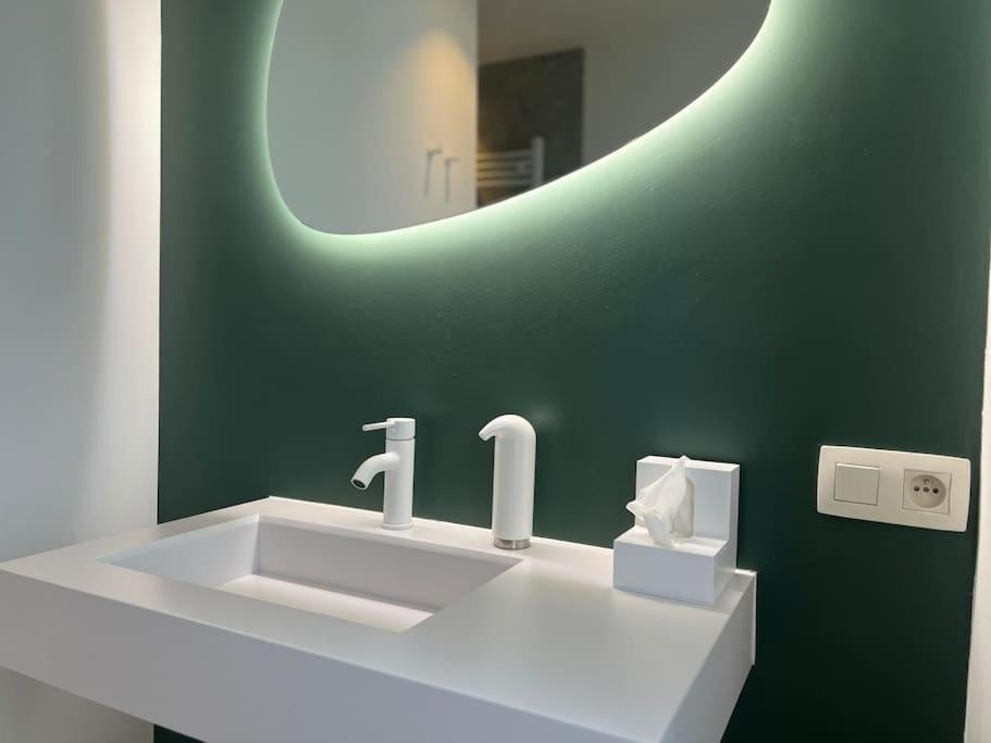 Duplex Chic Et Spacieux - Hypercentre Liege Bagian luar foto